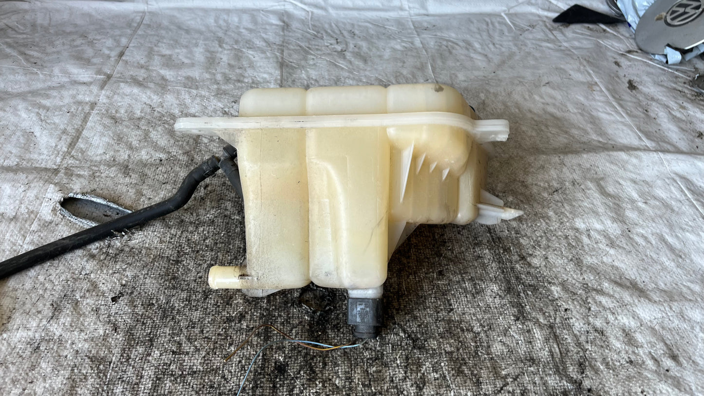 Audi A6 казанче антифриз