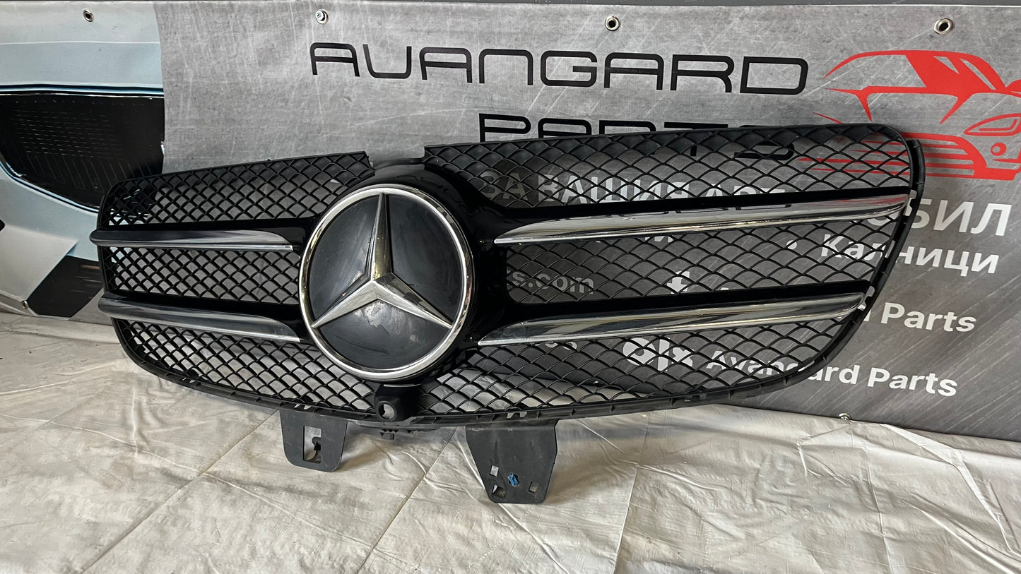 Предна решетка Mercedes V W447 2014-