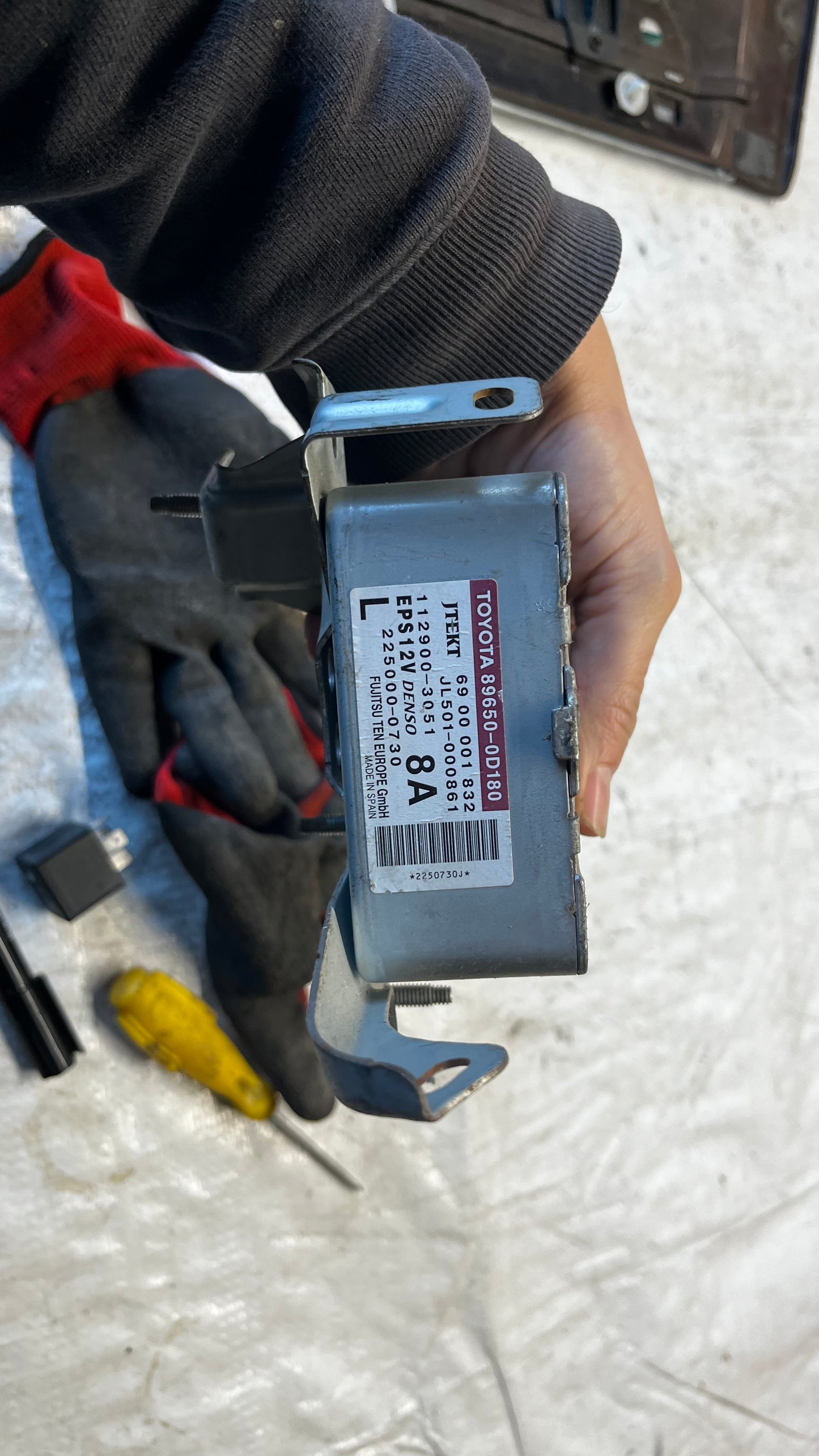 Toyota Yaris 2 модул