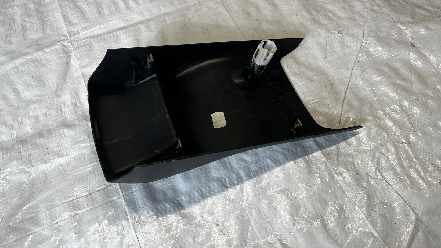 Seat Altea панел запалка