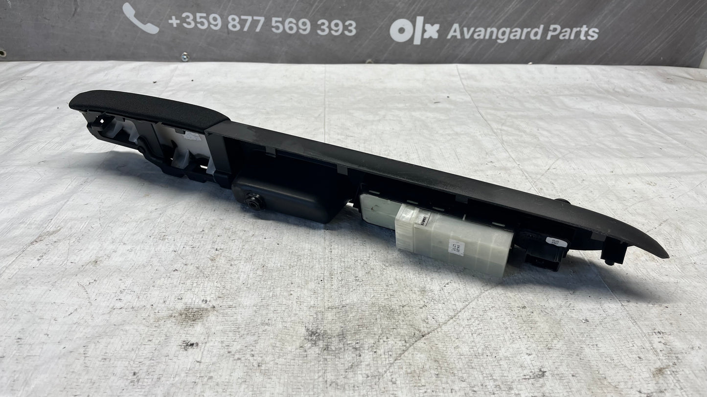 Suzuki SX4 панел с копчета за предна лява врата