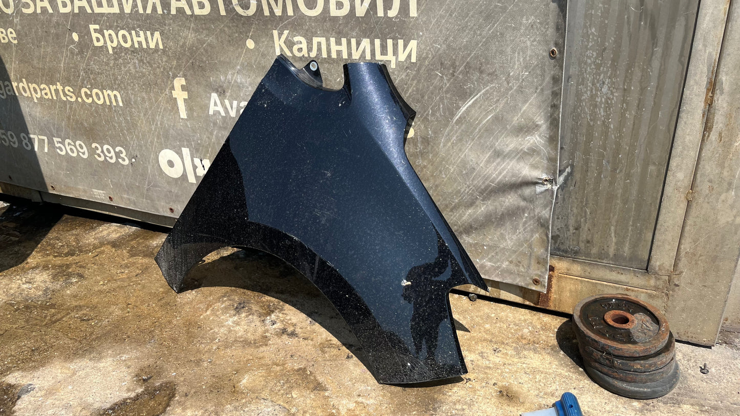 Volkswagen Up десен калник