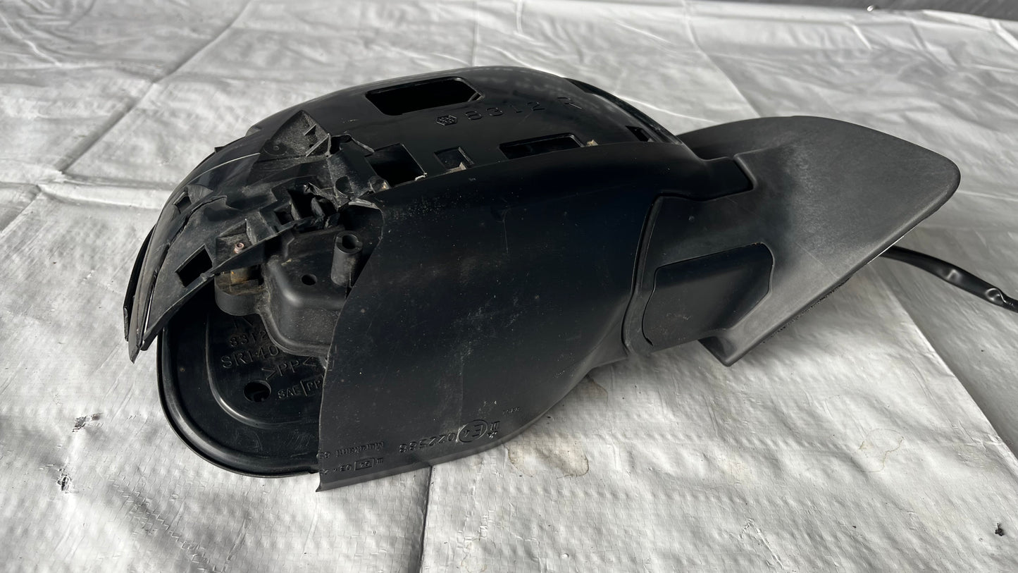 Дясно огледало за Mitsubishi Outlander 2 2006-2012)