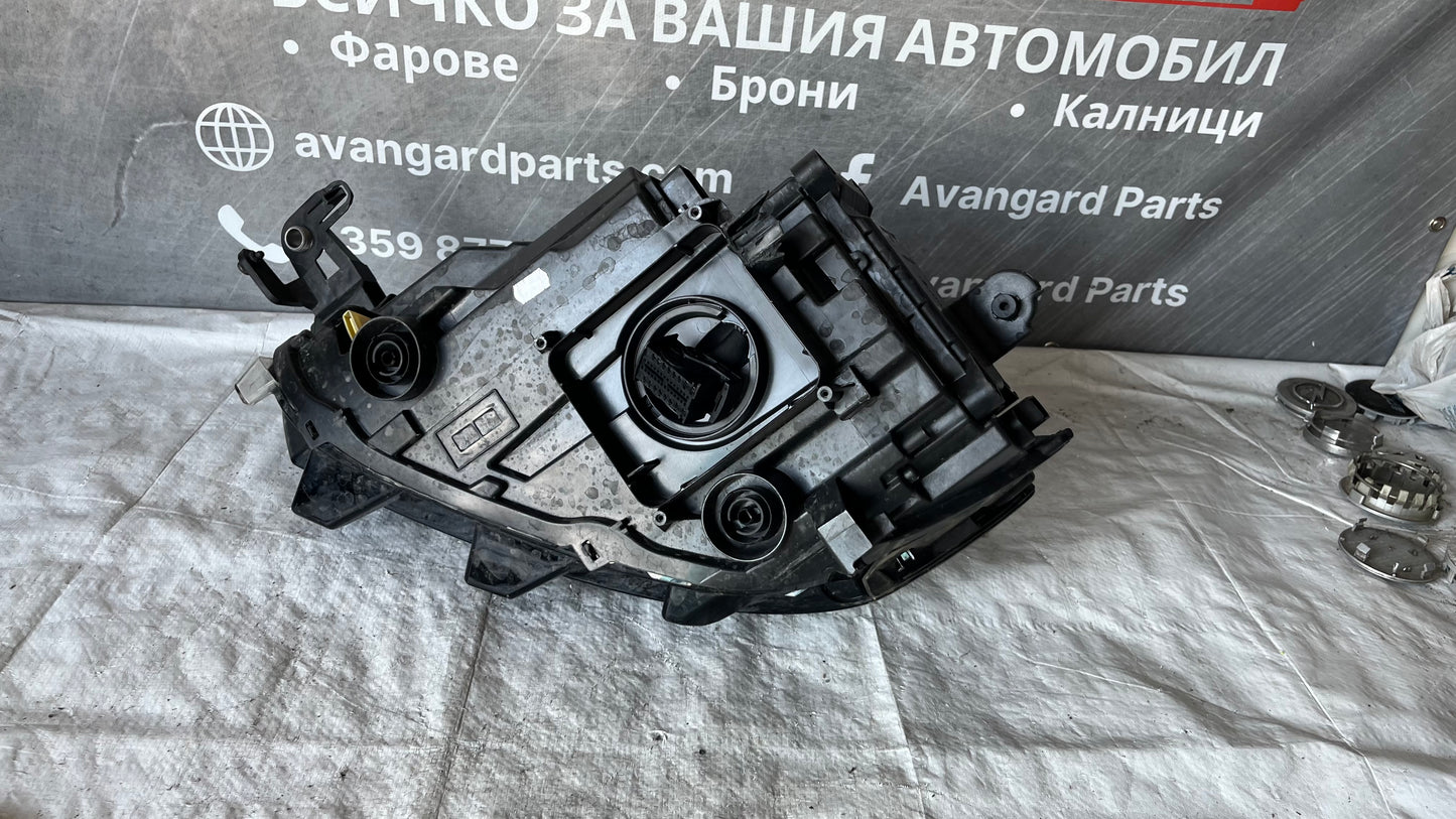 Десен фар Volkswagen T-Roc 2022