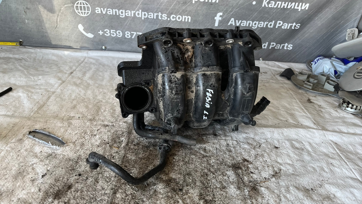 Skoda Fabia 1.2 колектор