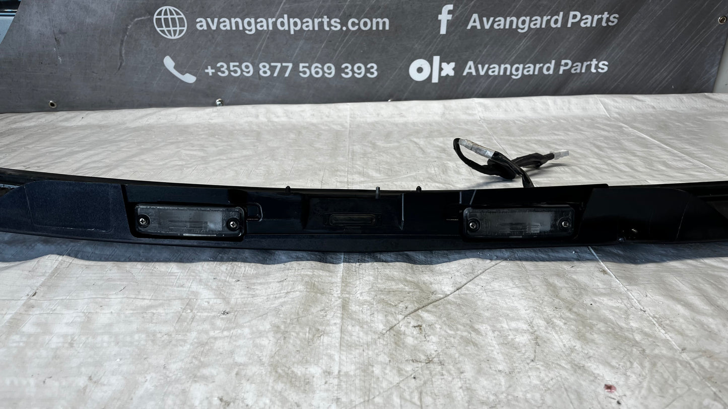 Subaru Forester 2008 лайстна над рег табела