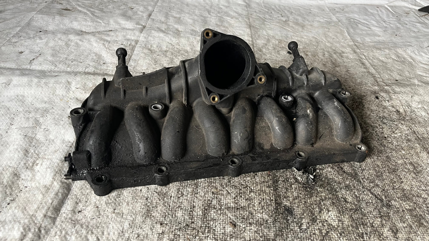 Volkswagen Passat 6 колектор