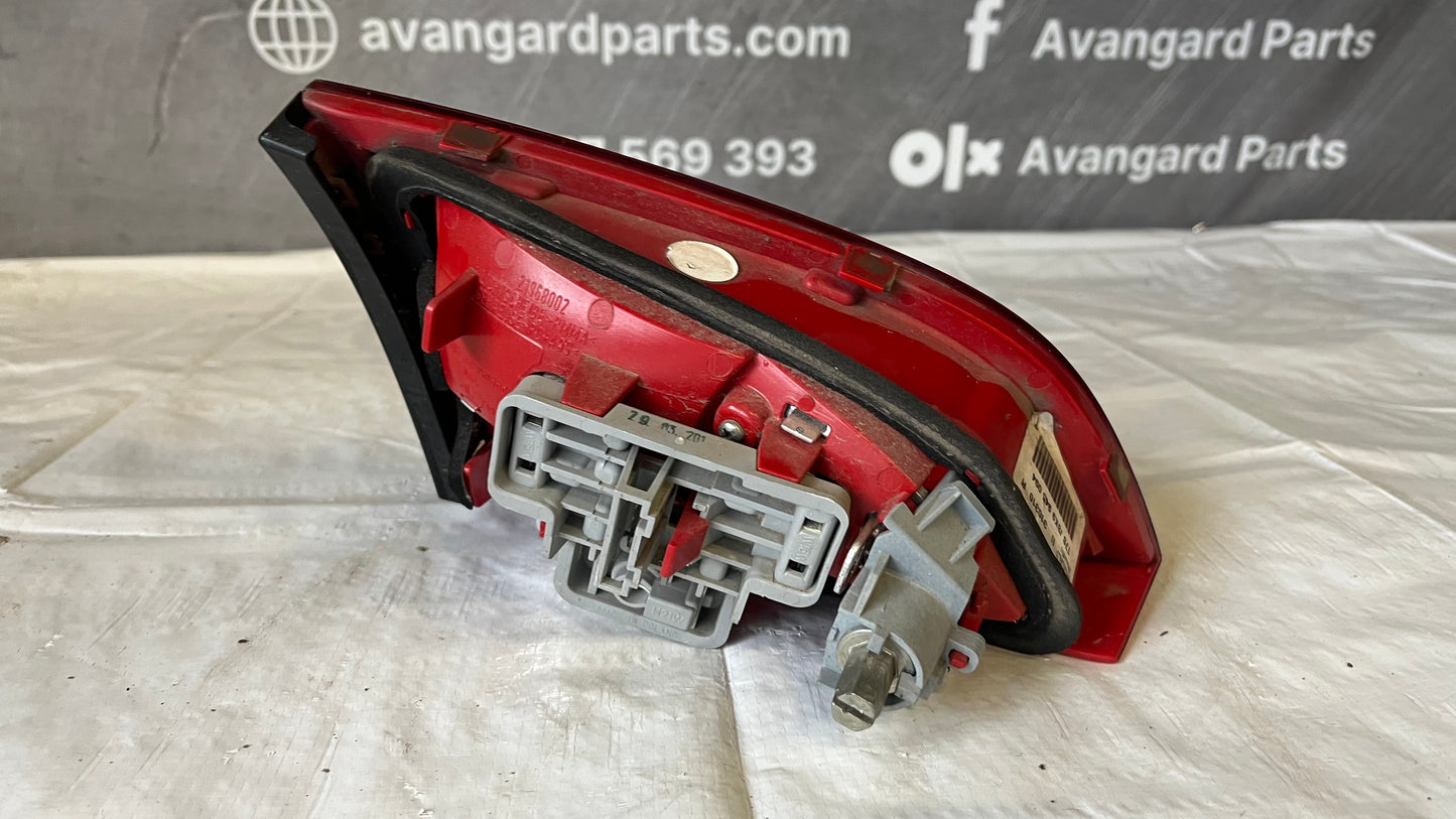Десен стоп Audi A4 B8 2007-2011