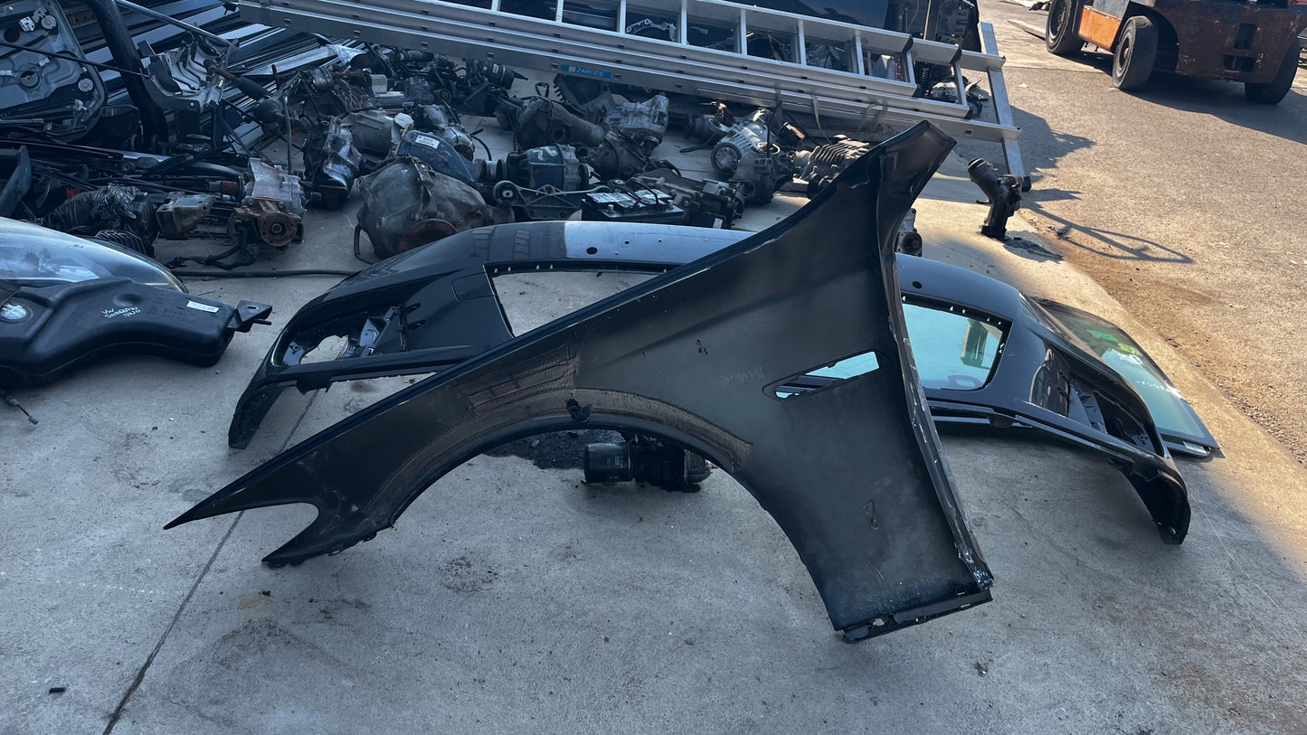BMW F10 F11 десен калник