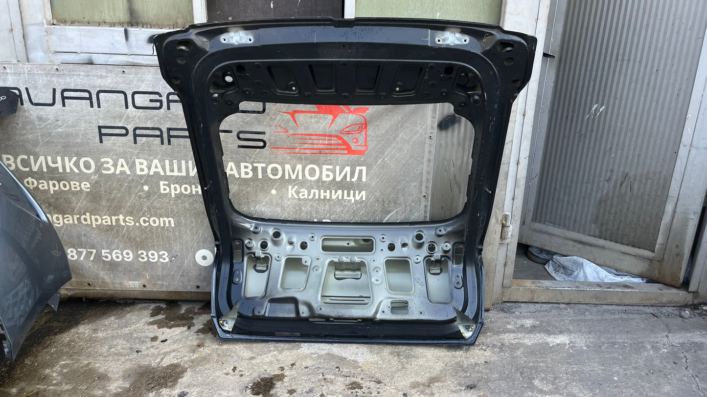 Багажна врата Kia EV6