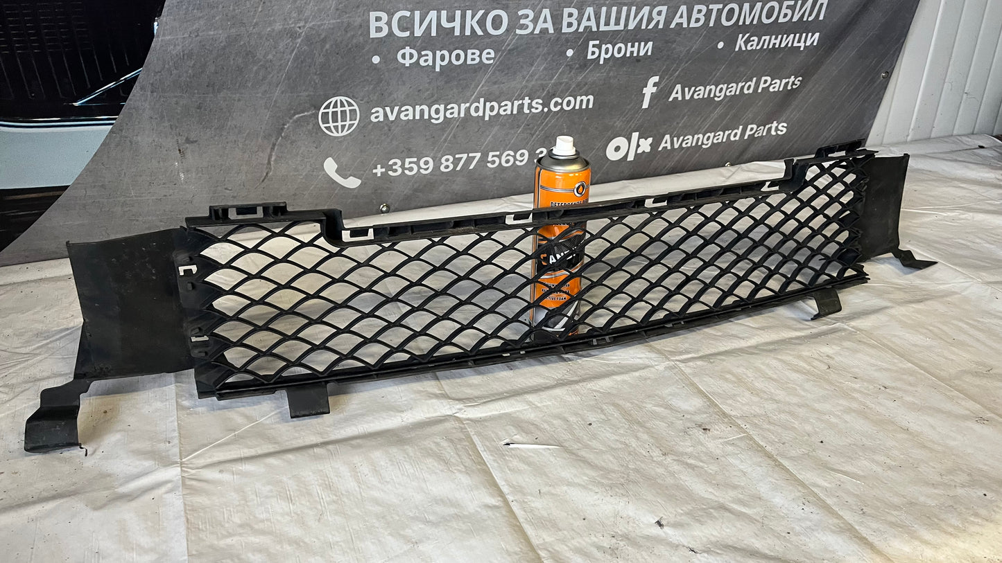 Предна решетка Mercedes V W447 Facelift 2014-