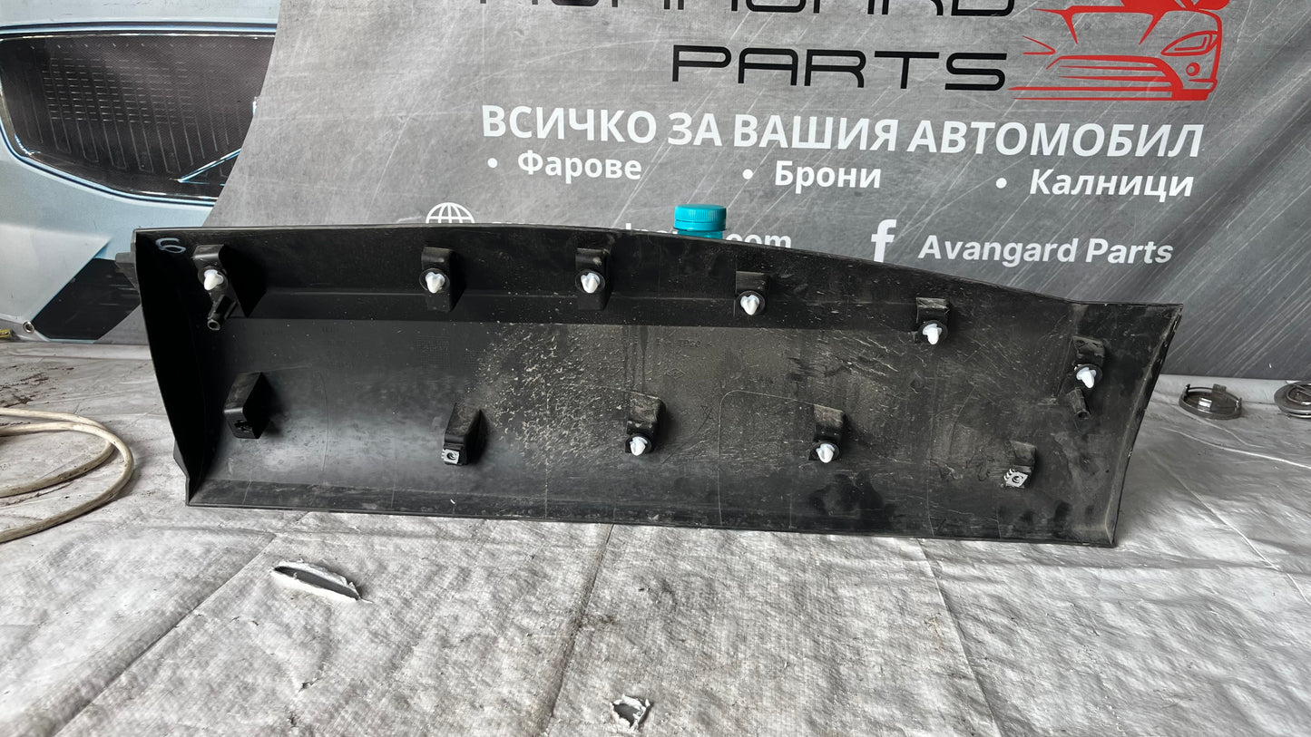 Декоративна лайстна на задна дясна врата Renault Capture