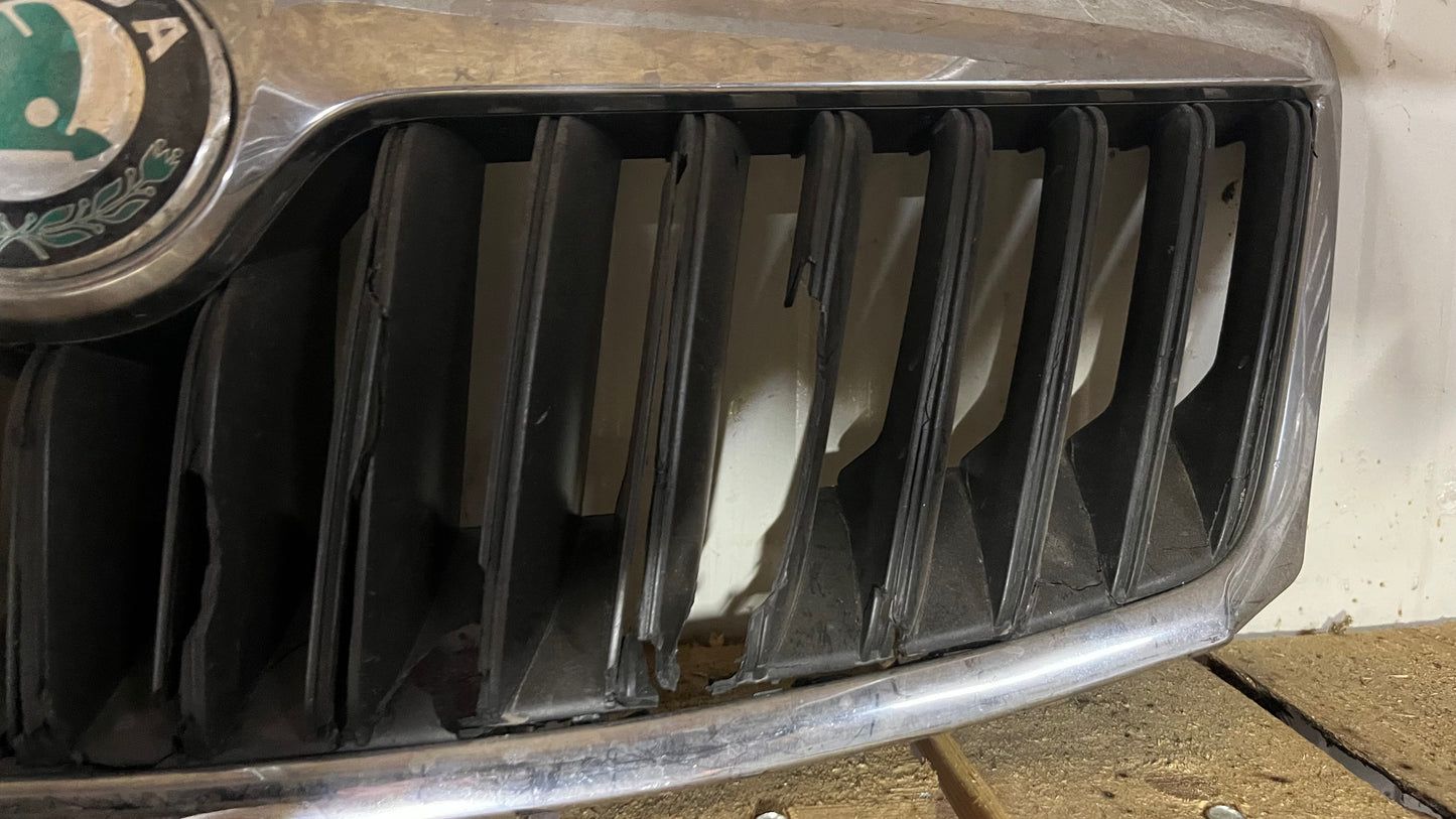 Предна решетка Skoda Octavia 2 Lift