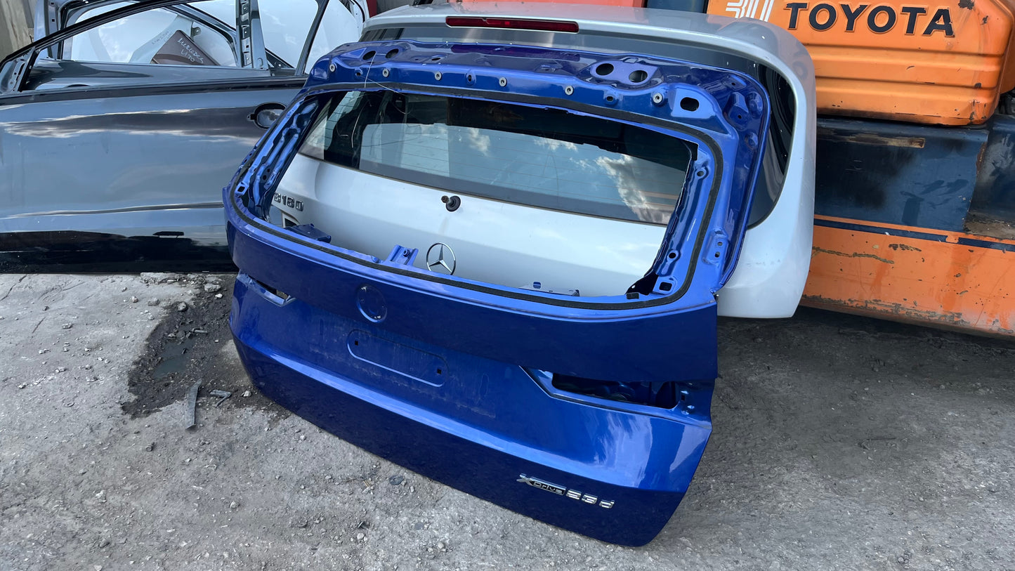 Багажна врата BMW X1 U11 2015-2019