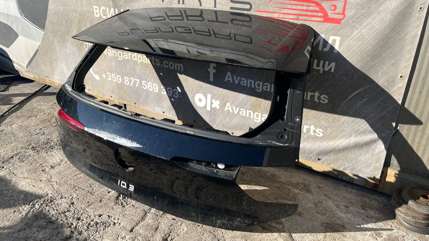 Багажна врата VW ID3 2019-