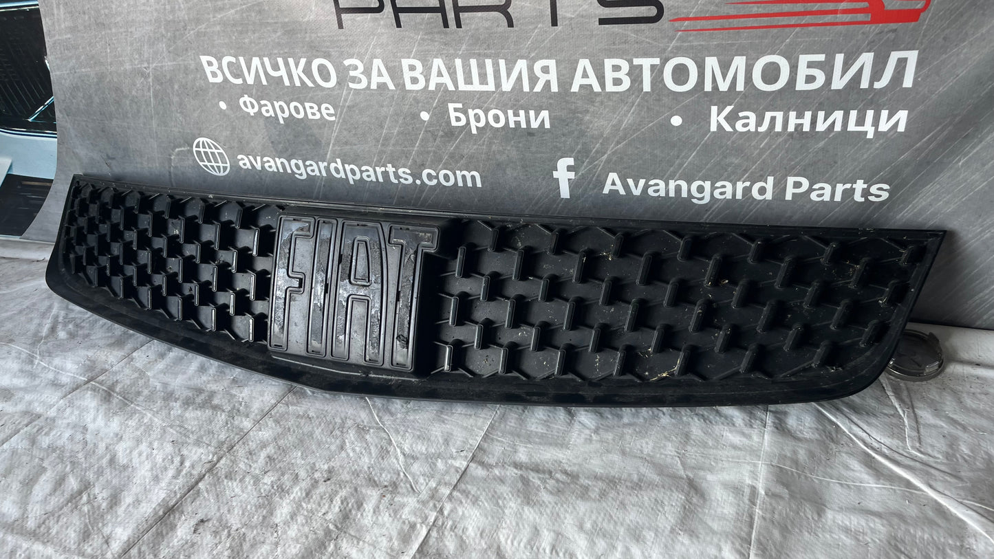 Предна решетка Fiat Scudo