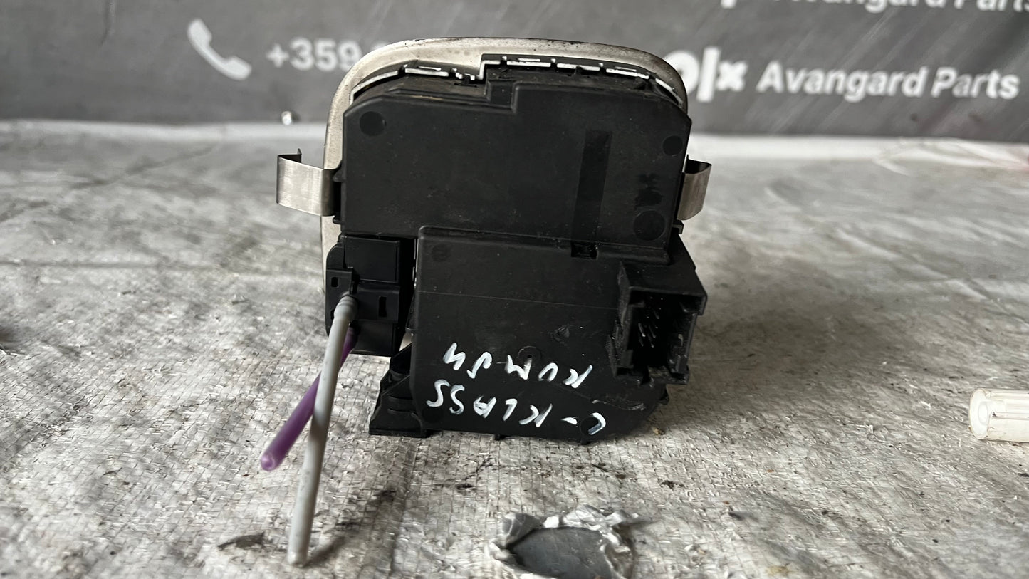 Ключ светлини Mercedes C W209