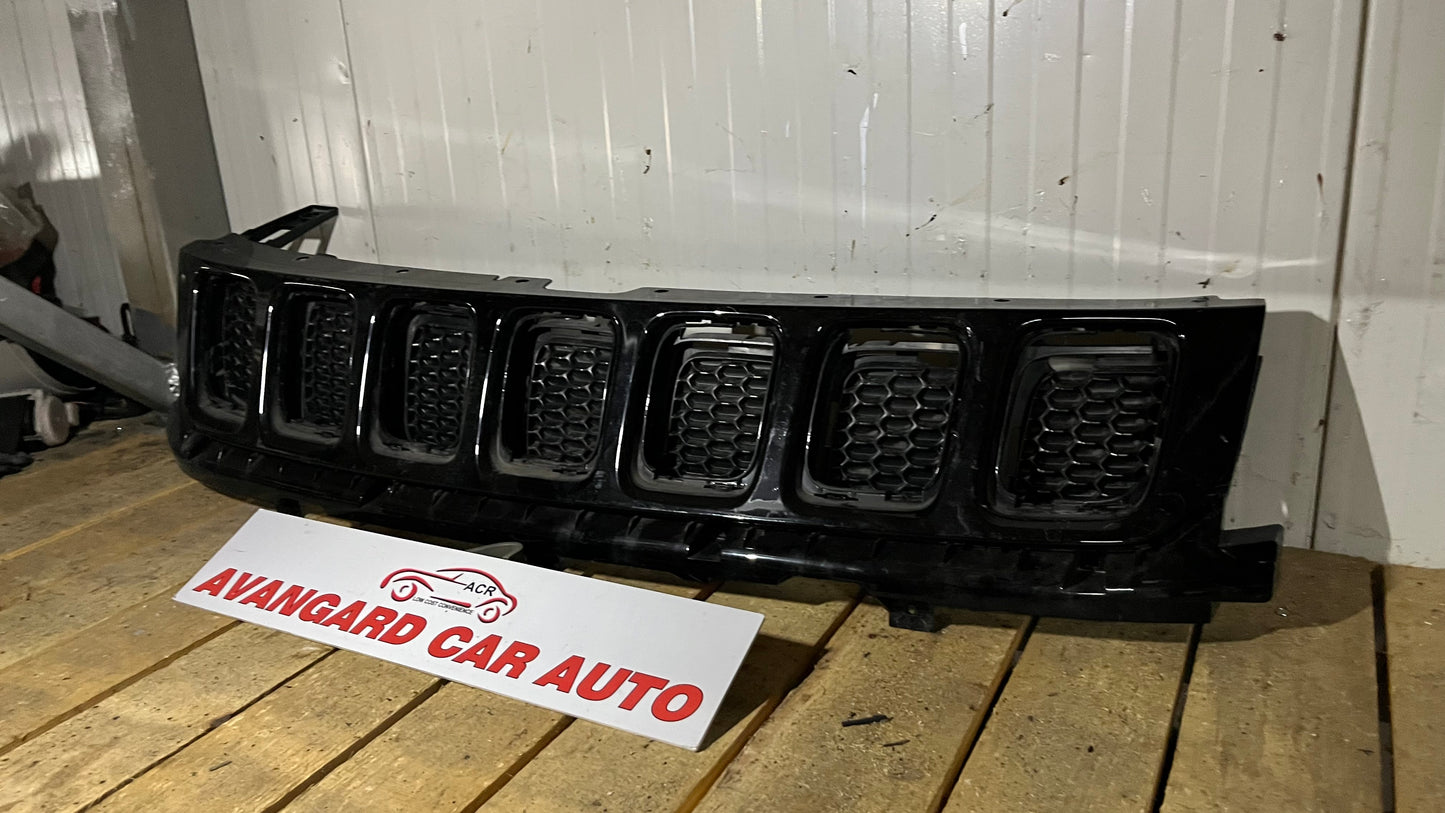 Решетка Jeep Compass 2 2011-