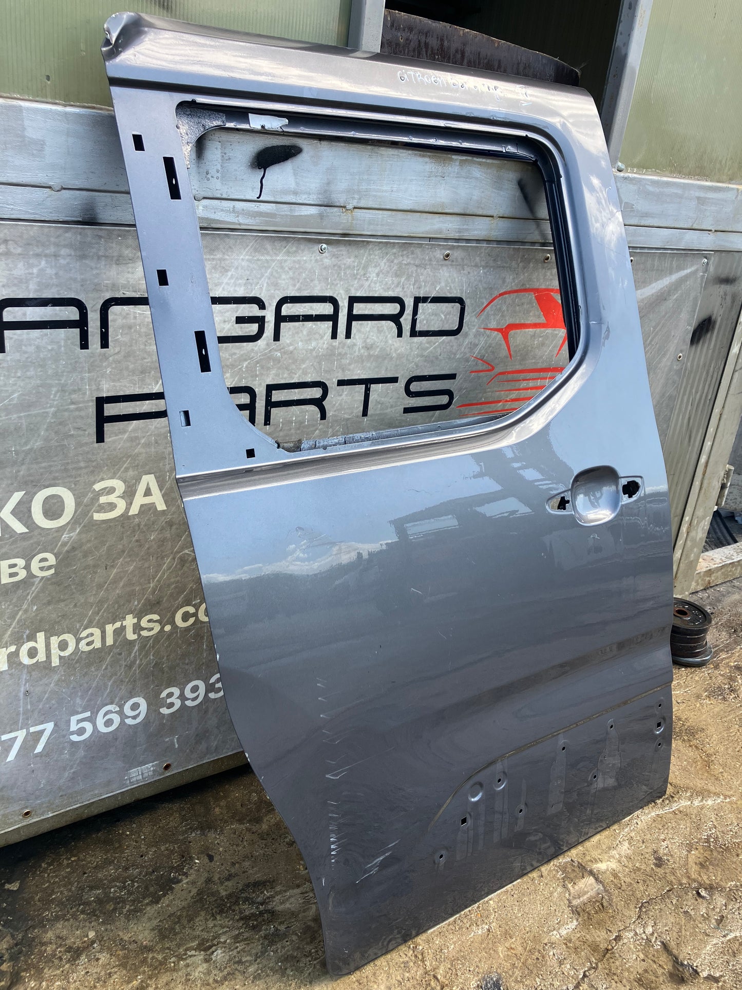 Задна дясна врата за Citroen Berlingo 4