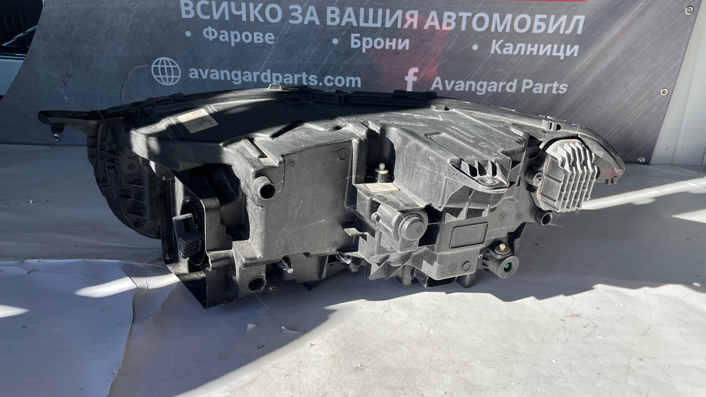 Ляв и десен фар Volvo XC90 2 2016-