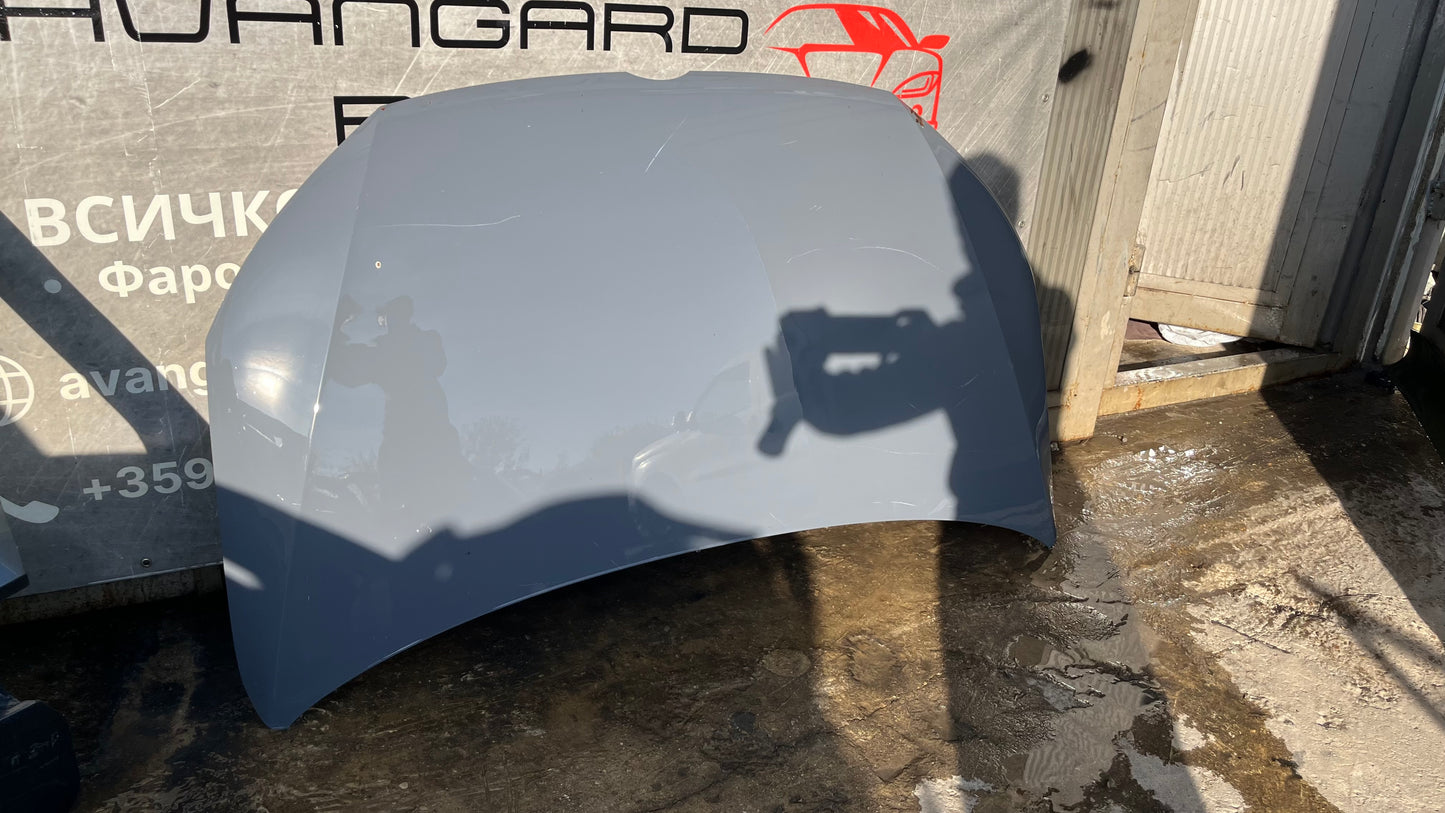 Преден капак VW Touran 2 2011-