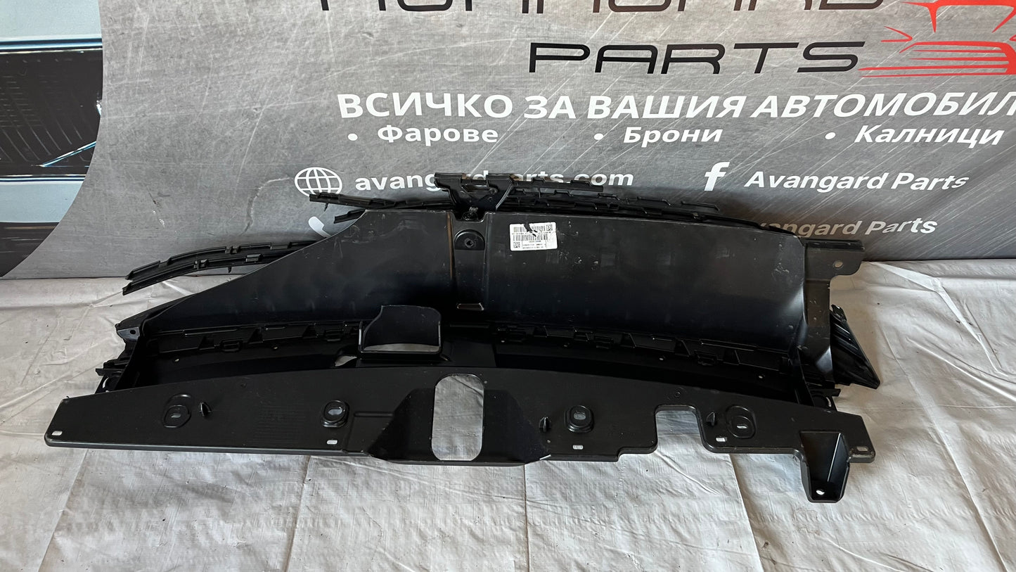 Решетка и основа с емблема със забележки Peugeot 2008 2 (2019-2023)
