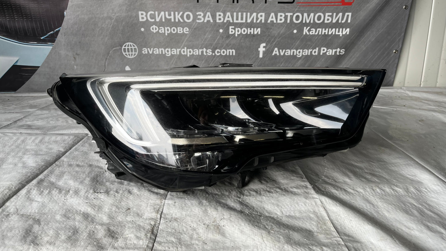 Десен фар Opel Crossland X