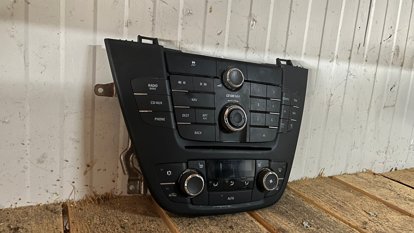 Радио/CD/климатроник Opel Insignia A
