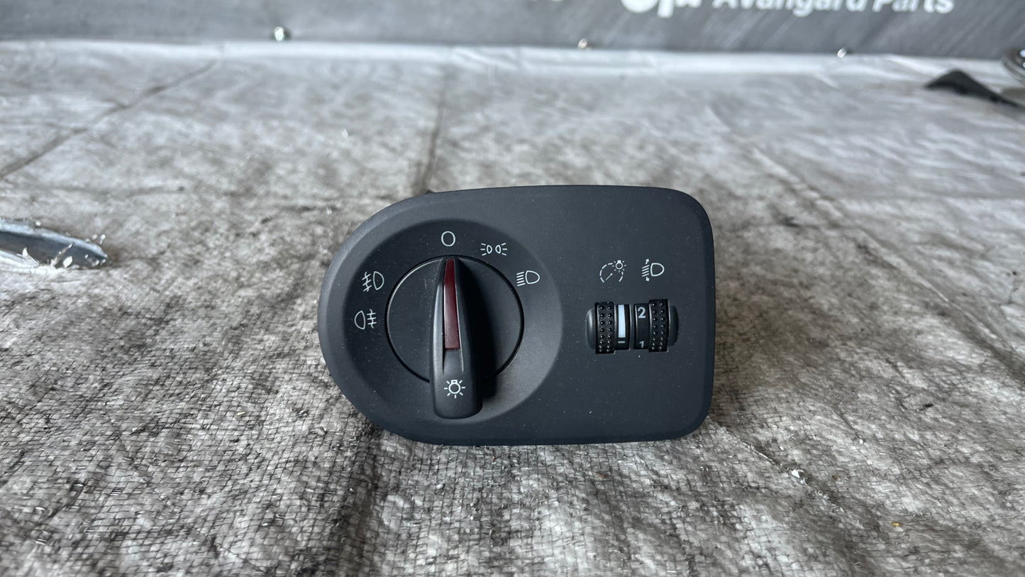 Seat Ibiza 4 копче светлини