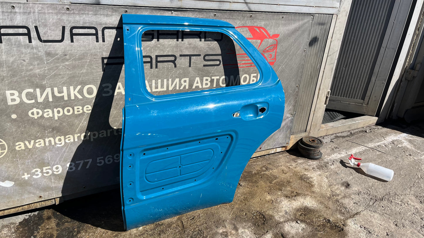 Задна лява врата Citroen C4 Cactus 2014-2020