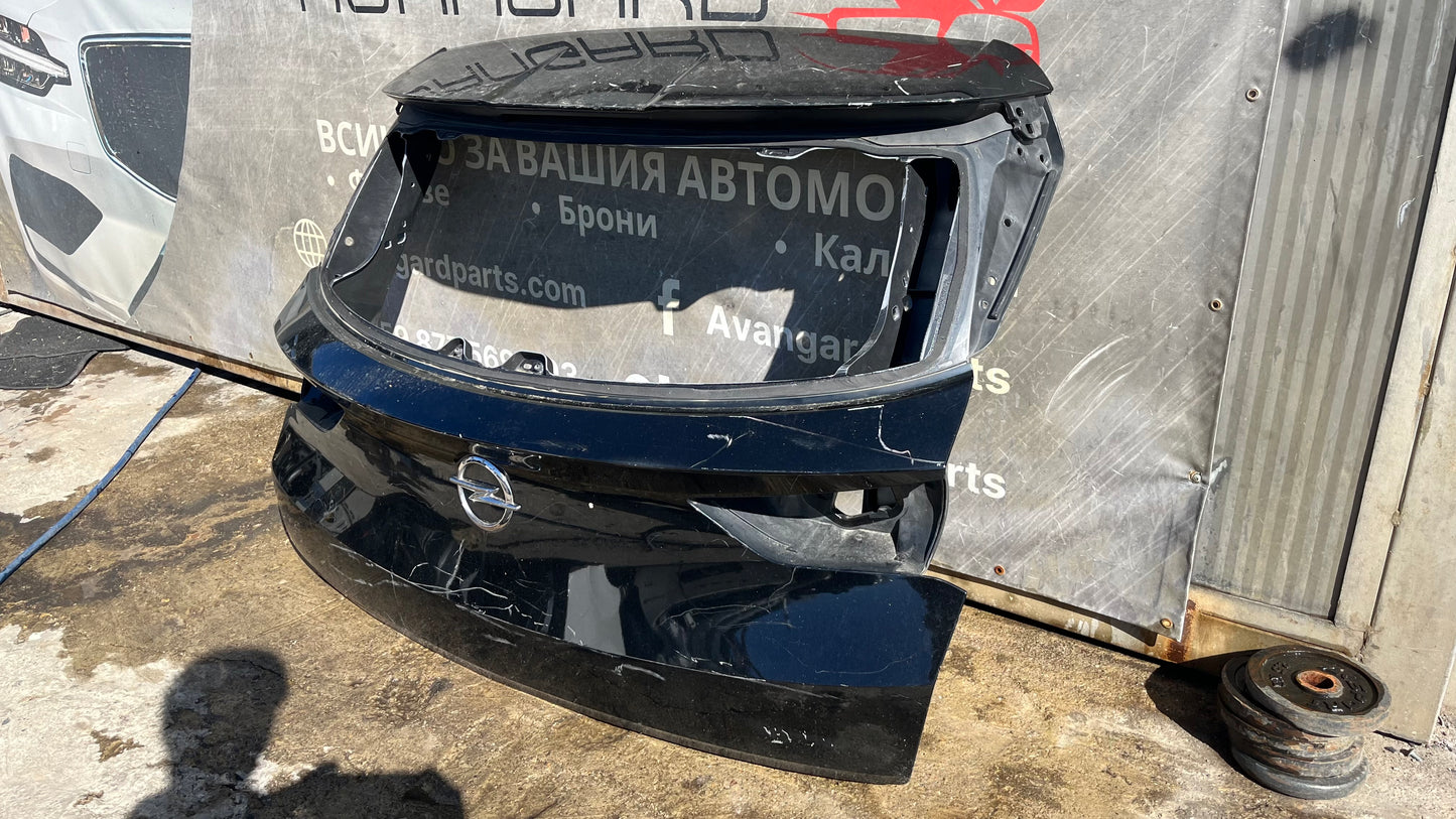 Багажна врата Opel Grandland X 2017-2024