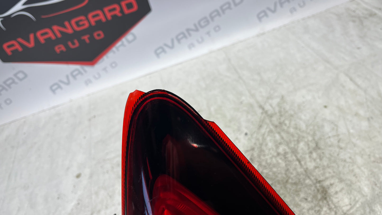 Toyota Yaris 14- десен стоп