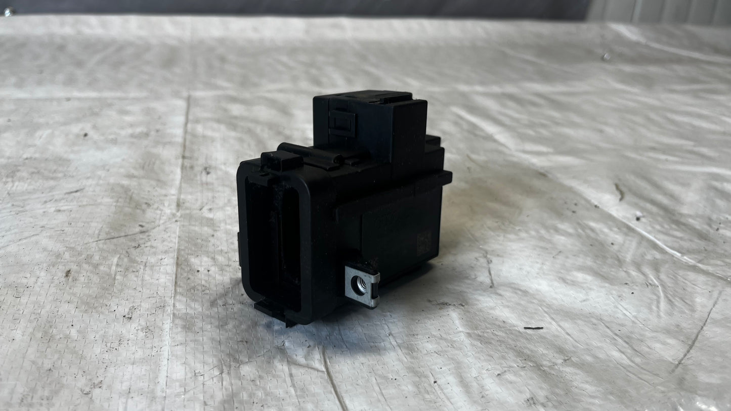 Audi A4 B8 гълтач ключ