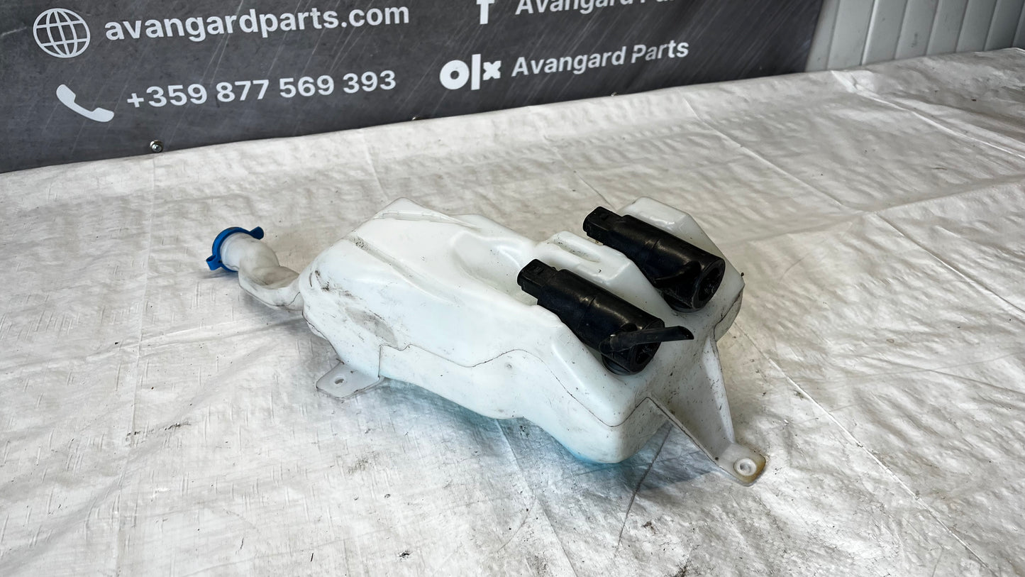 Suzuki SX4 казанче течност за чистачки