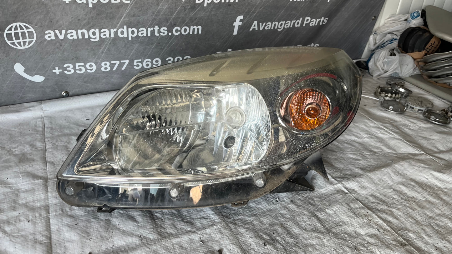 Ляв фар Dacia Sandero 2008