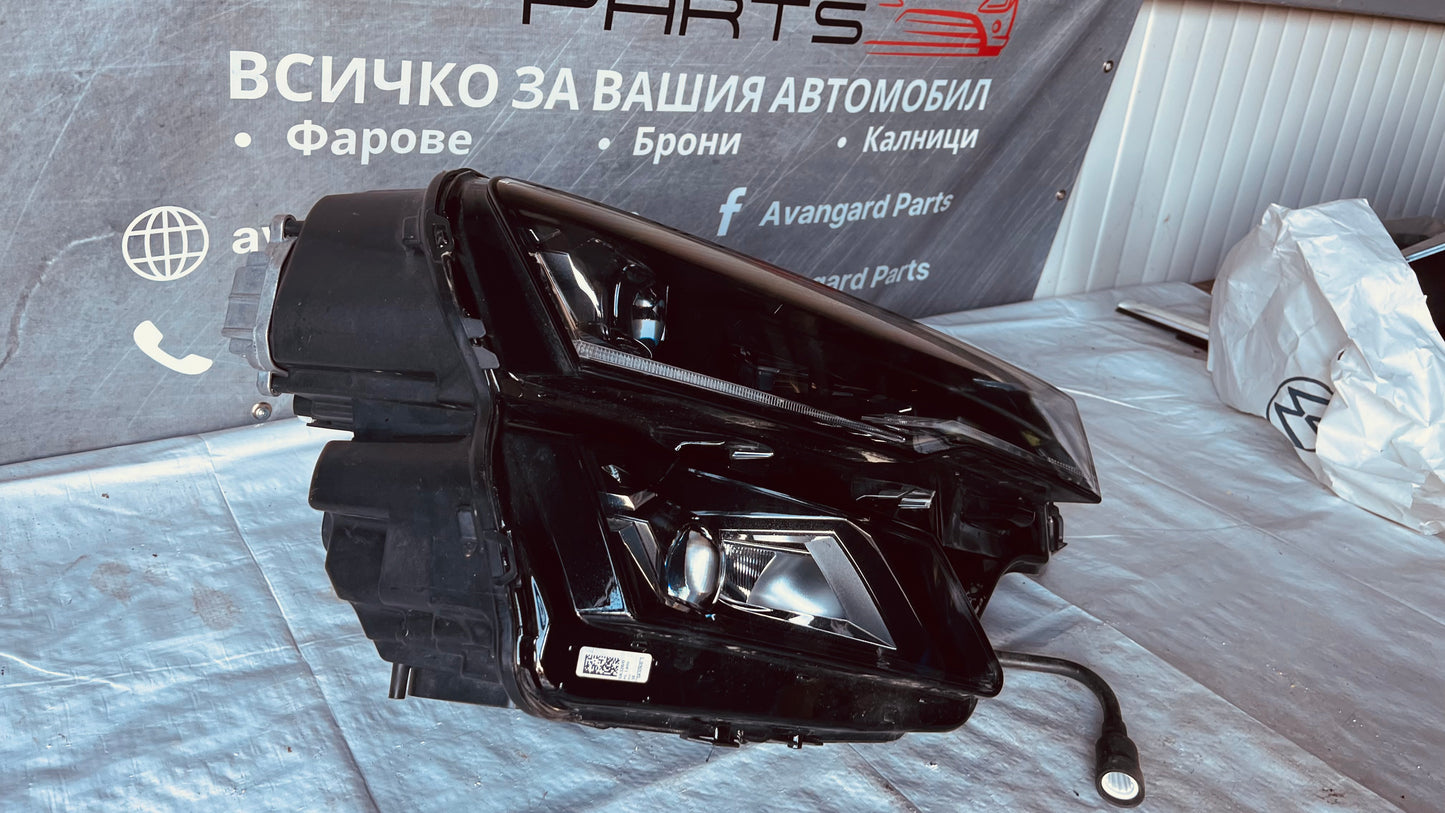 Десен фар Skoda Karoq 2017-
