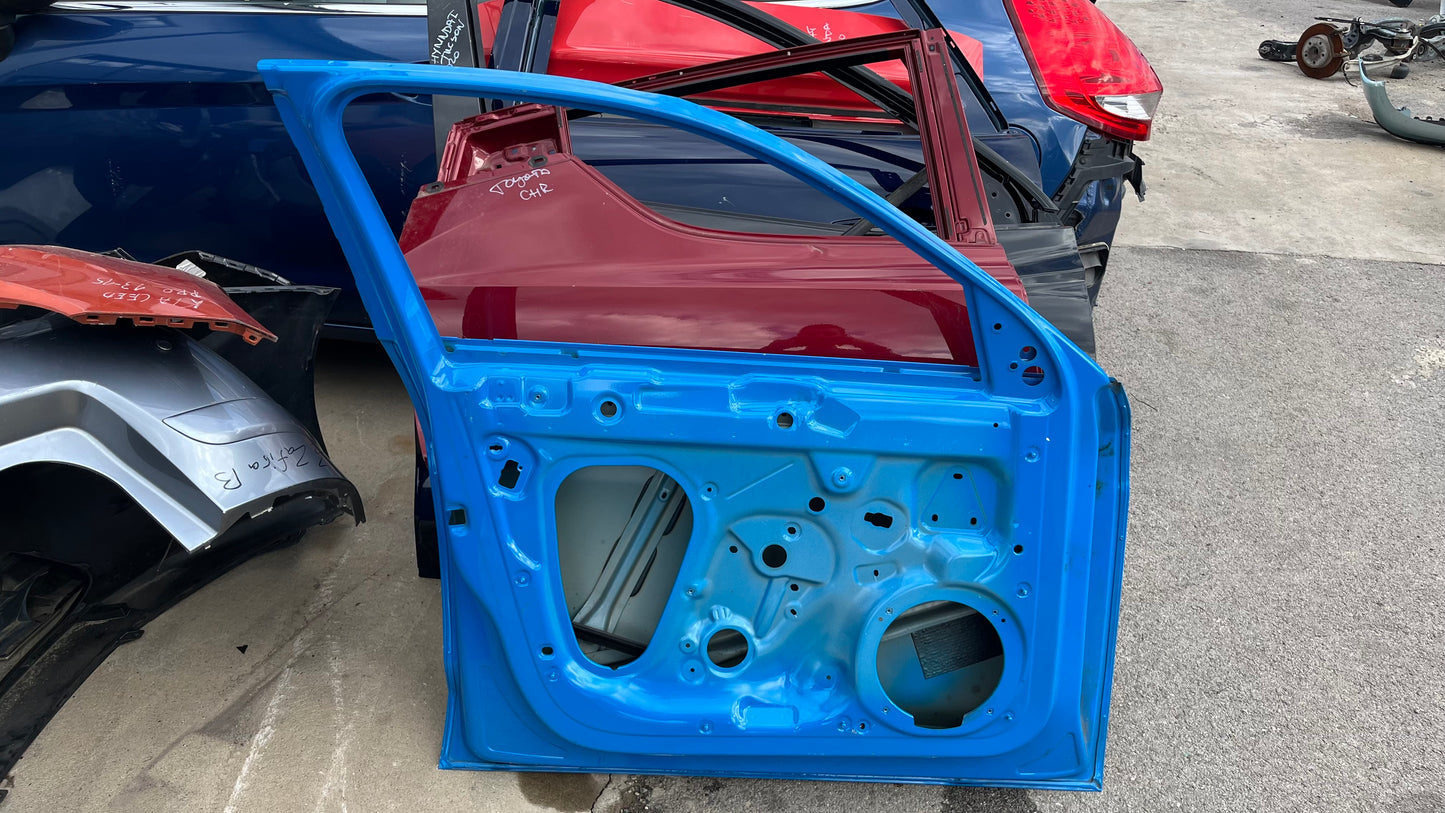 Audi A1 S1 предна лява врата