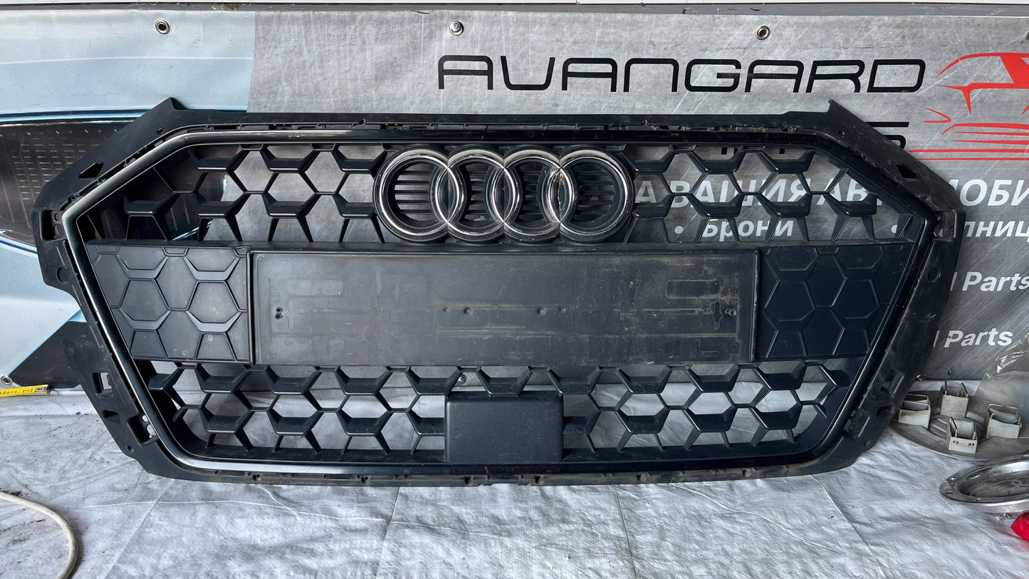 Audi A1 2018- предна решетка