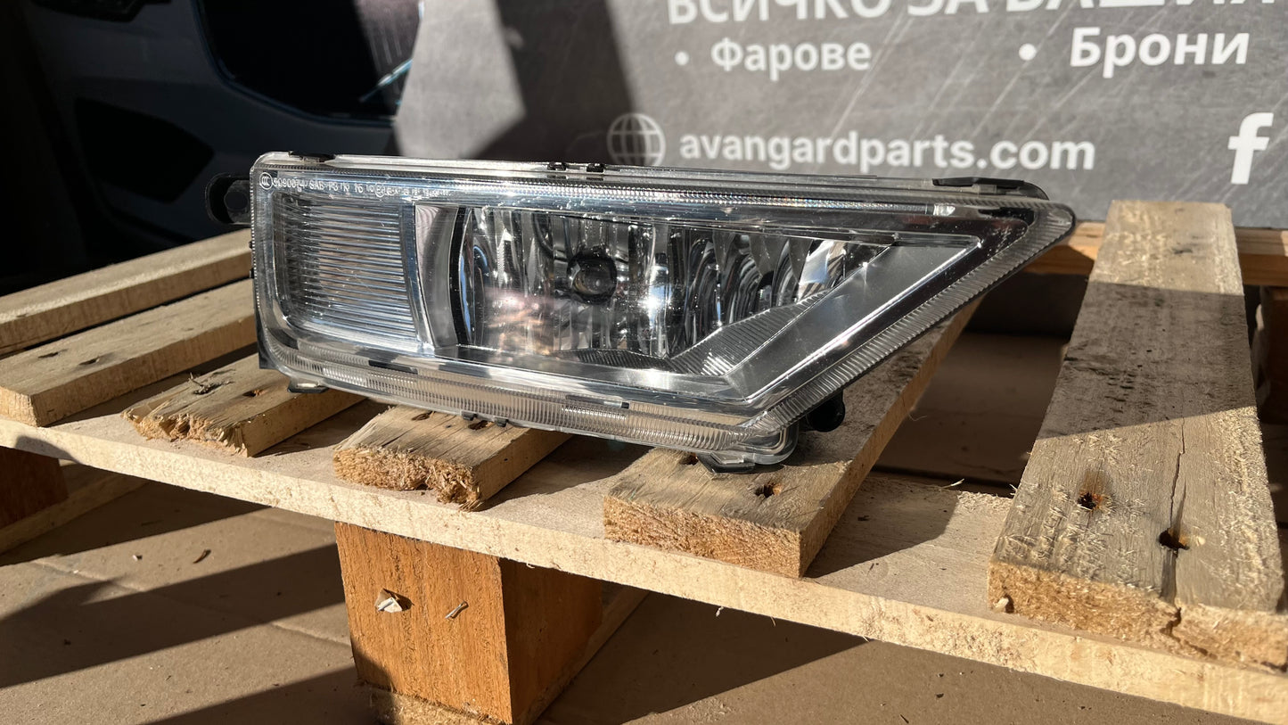 Десен халоген VW Tiguan 2016-