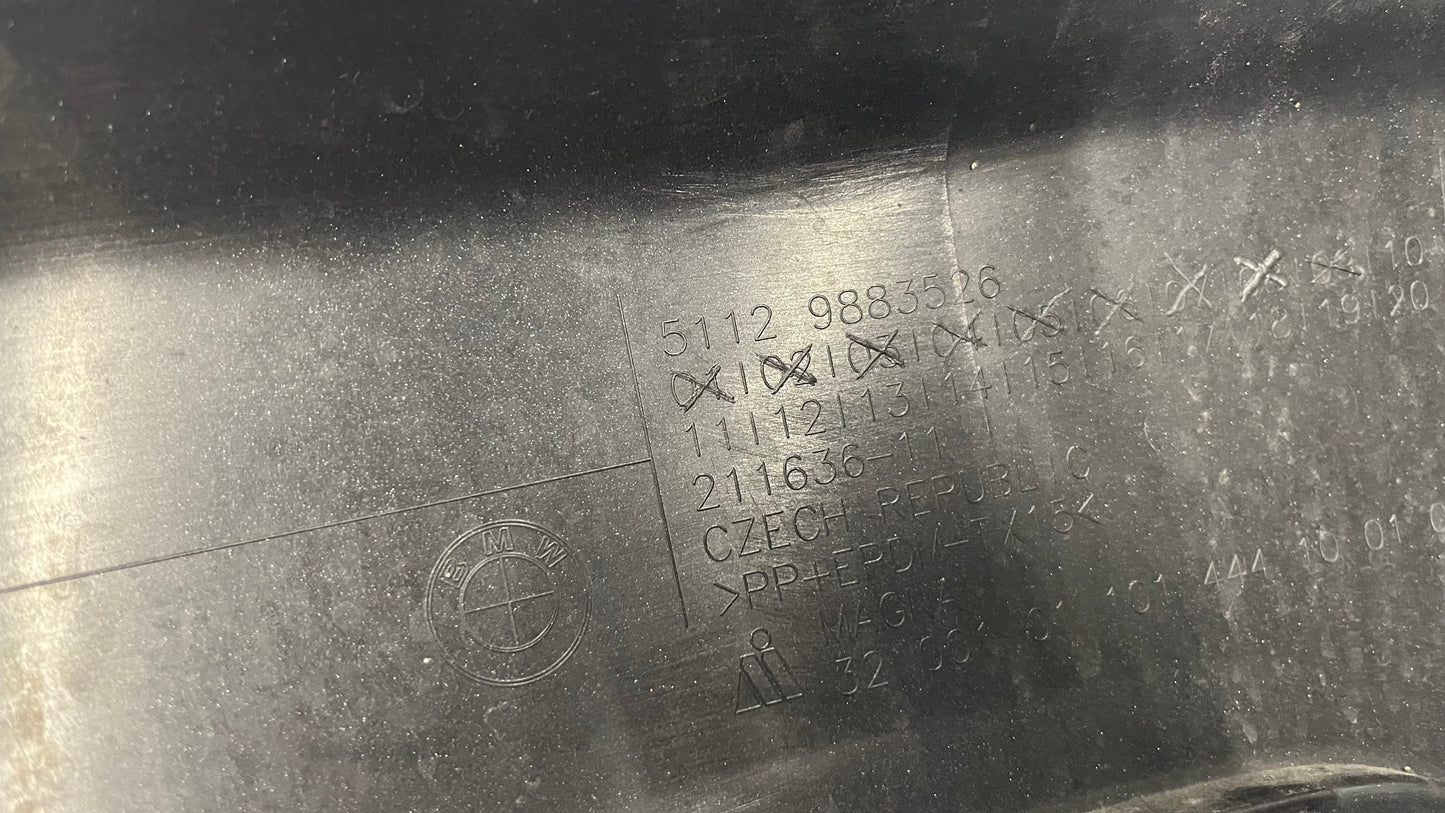 BMW X1 U11 дифузьор