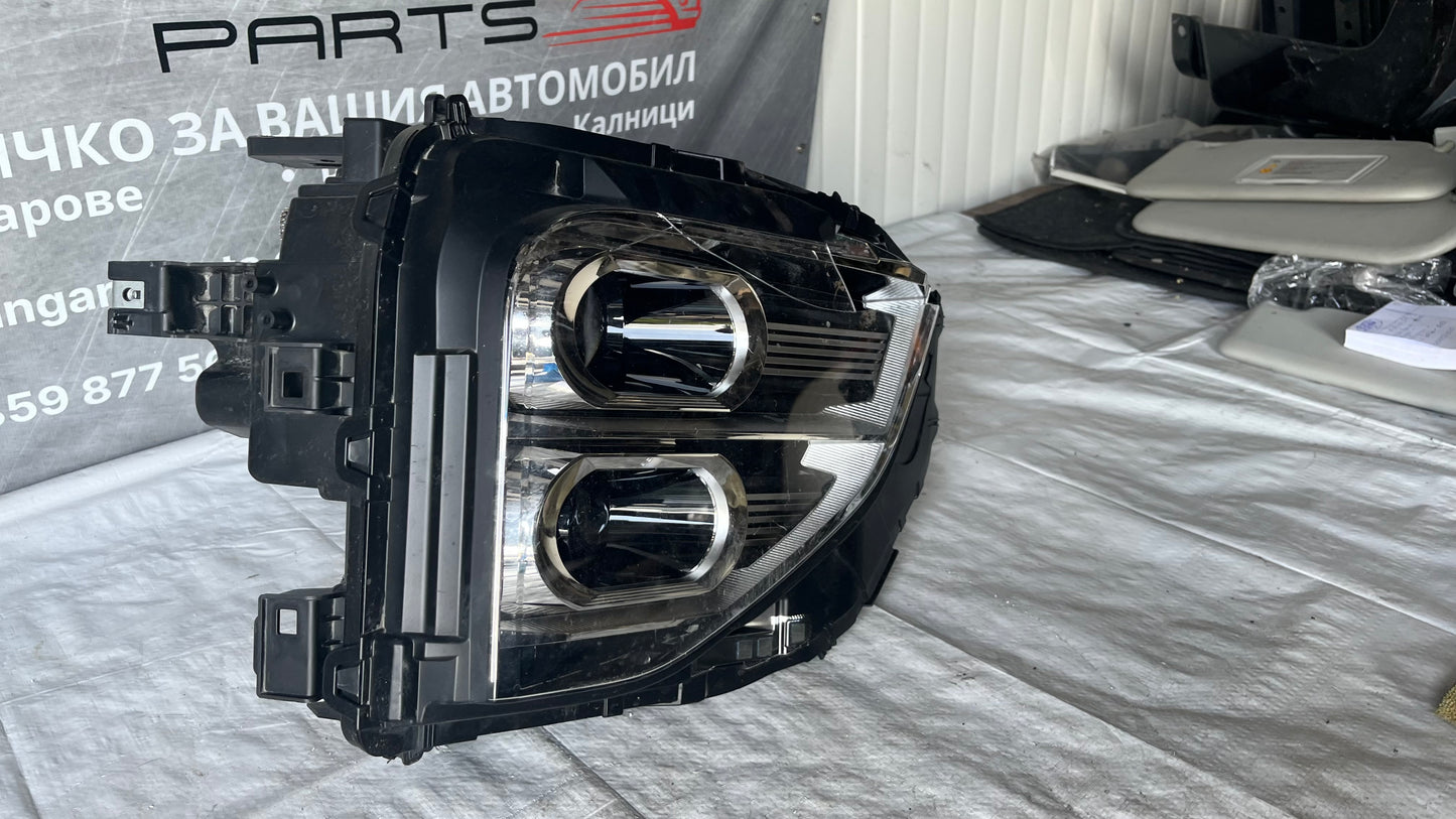 Десен фар Mitsubishi Eclipse Cross
