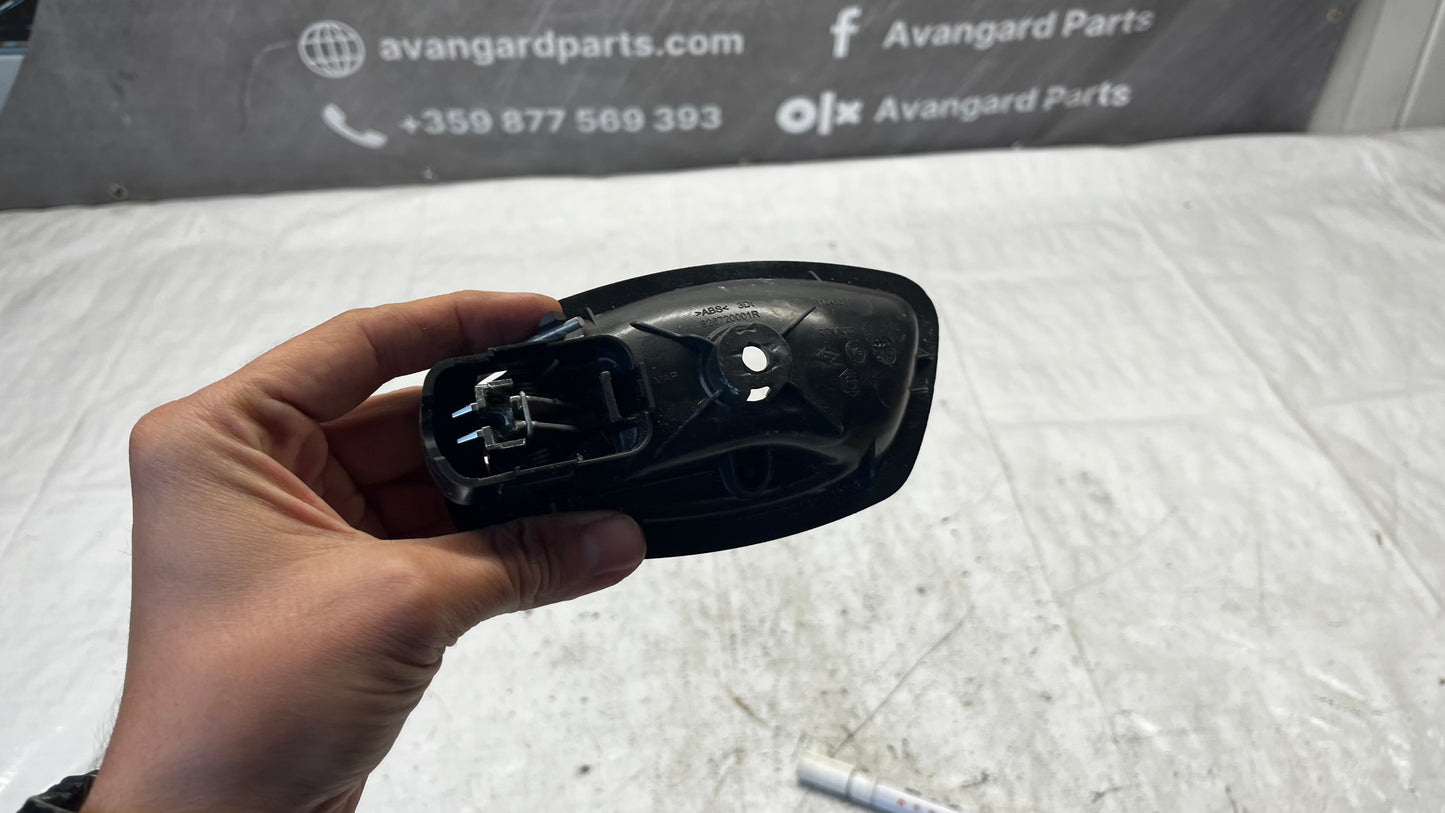 Renault Megane 3 вътрешна предна дясна дръжка