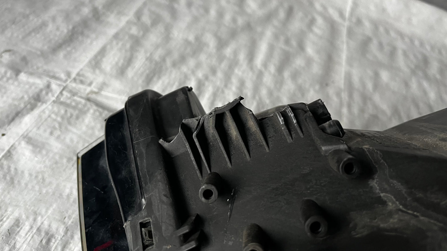 Audi A3 8V десен фар