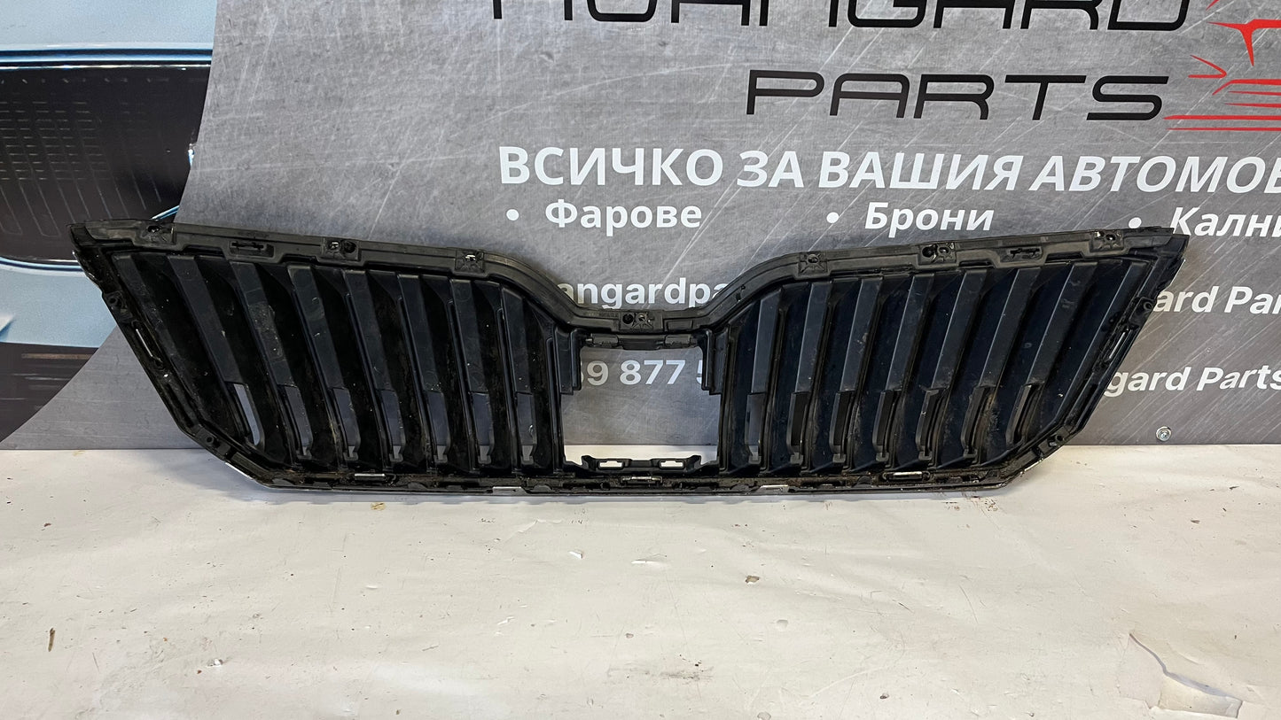 Решетка Skoda Superb B8 (2015-2024)