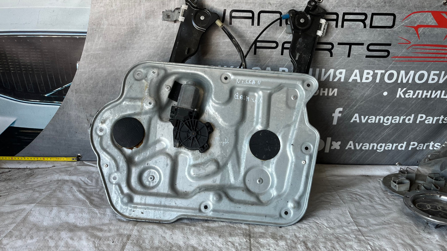 Nissan Qashqai J10 кора предна дясна врата