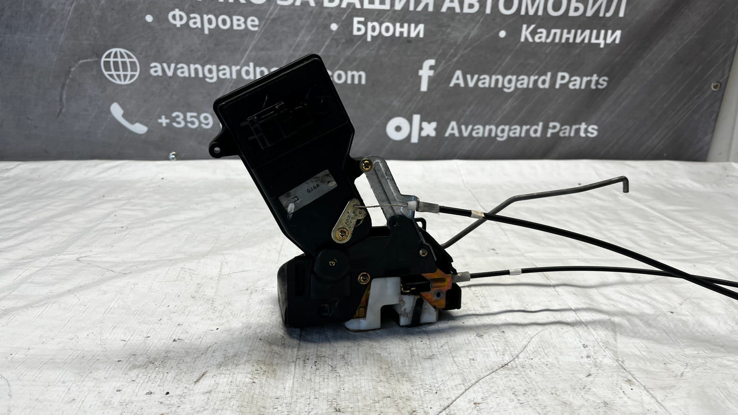 Mazda 2 предна дясна брава