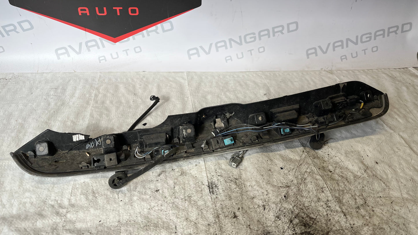 Ford Explorer 20- задна лайстна