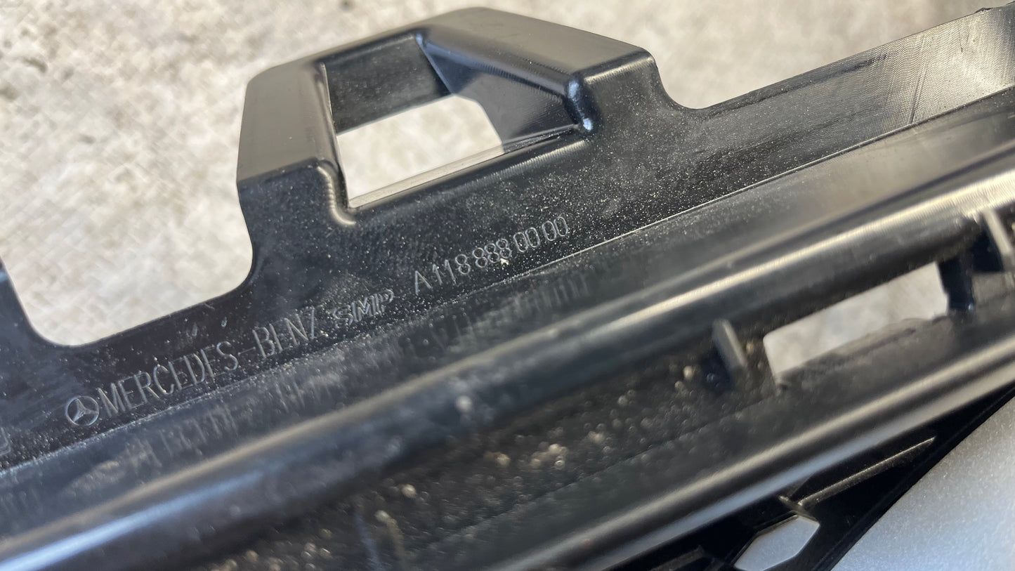 Mercedes CLA W118 предна решетка