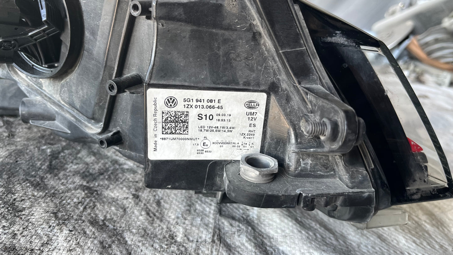 Volkswagen Golf 7 GTE ляв фар