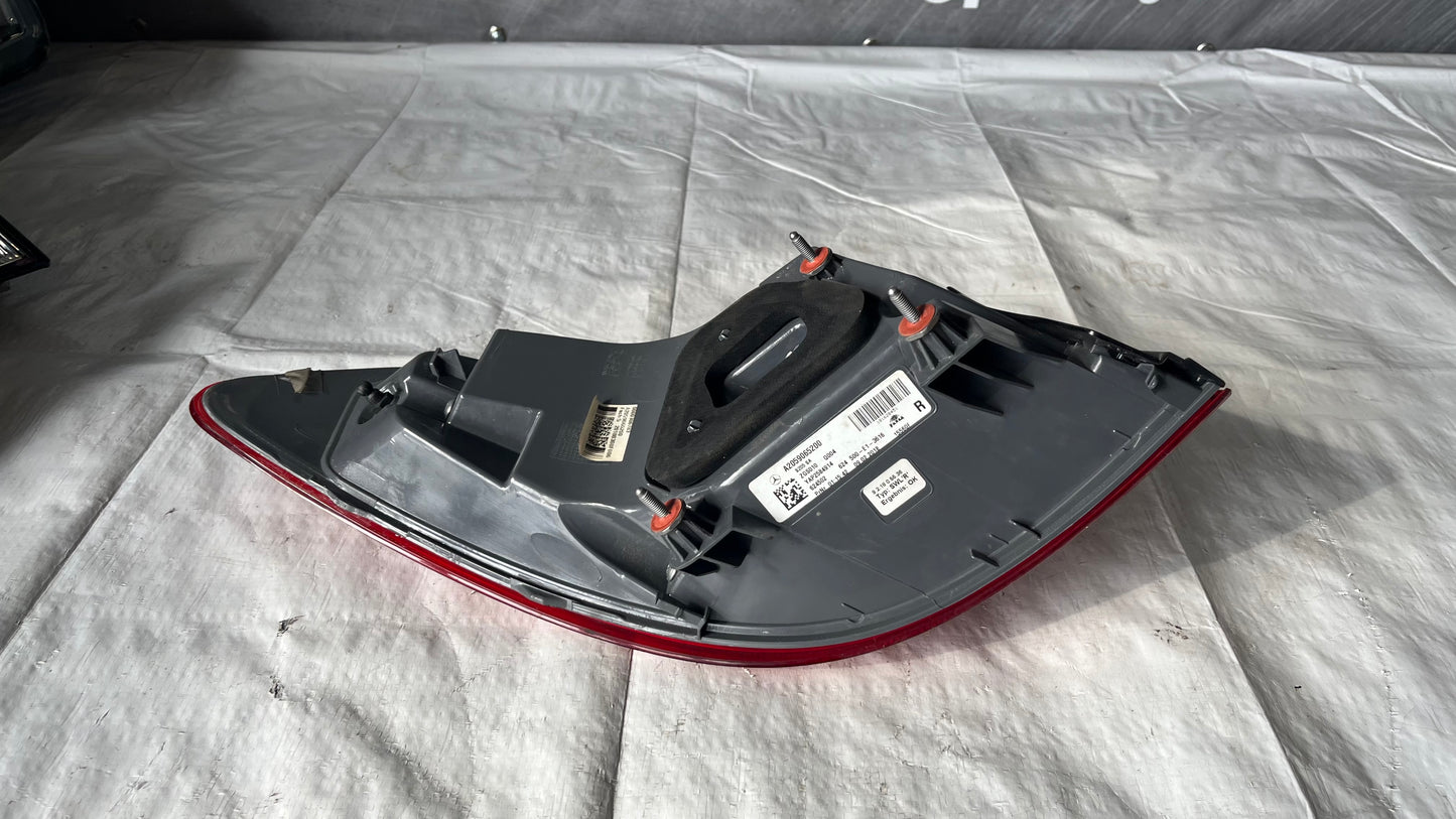 Десен стоп Mercedes C W205 2014-2018